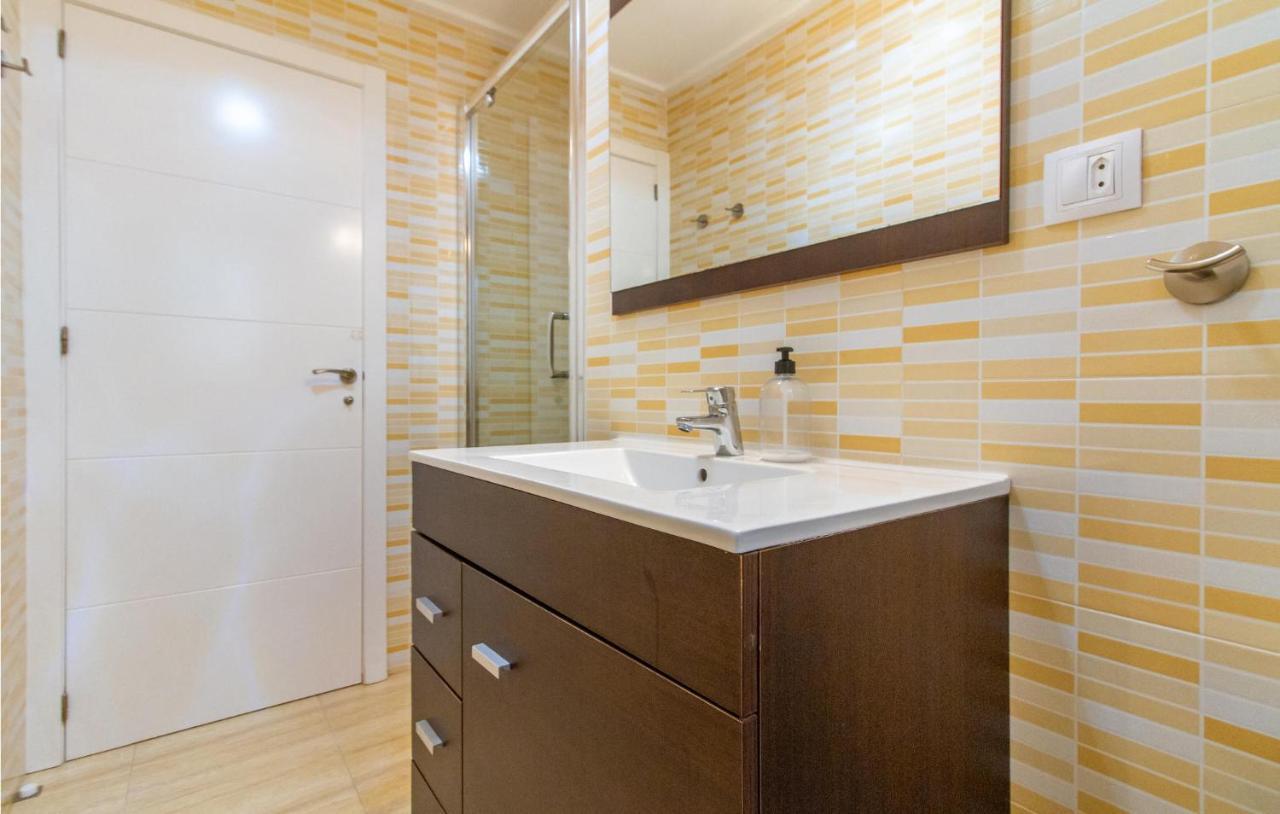 Nice Apartment In Santa Pola With House Sea View Bagian luar foto